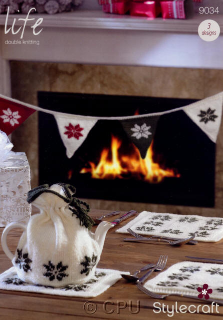 Knitted Tea Cosy, Table Mats and Bunting